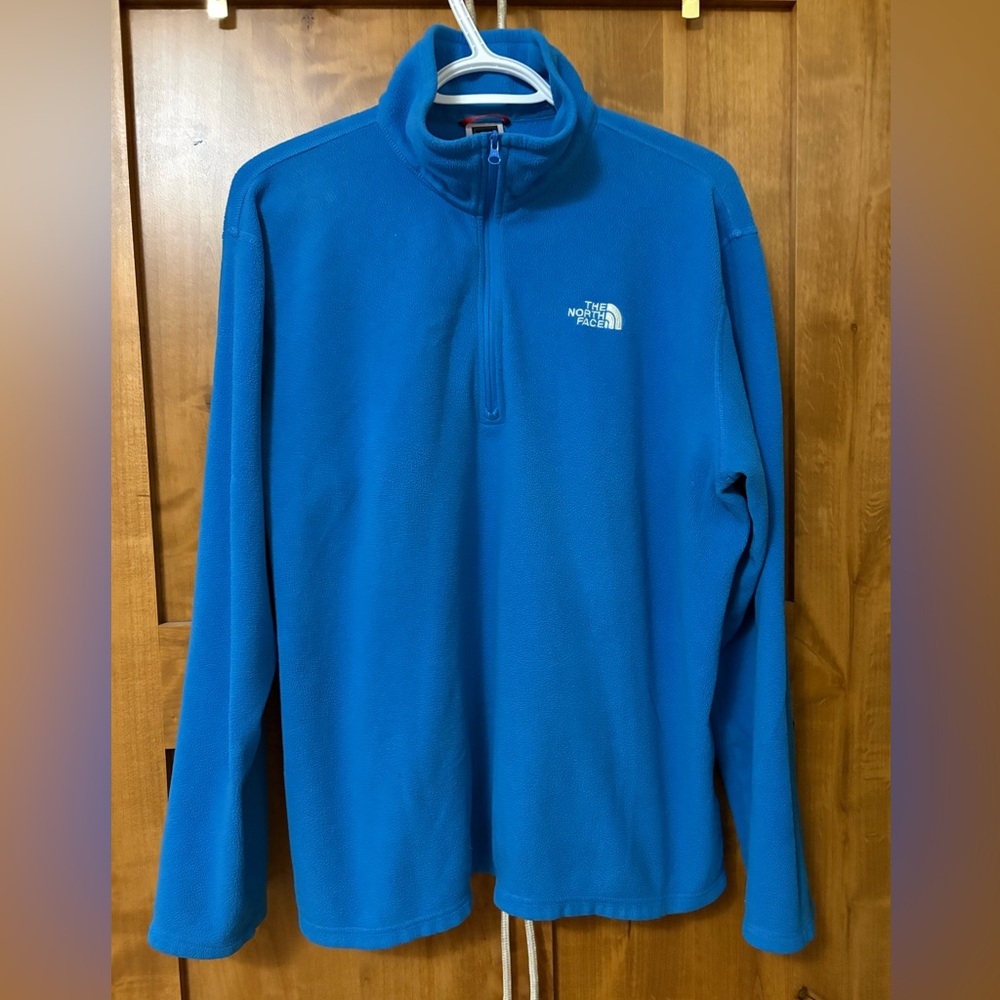 The North Face Vibrant Blue Fleece Pullover